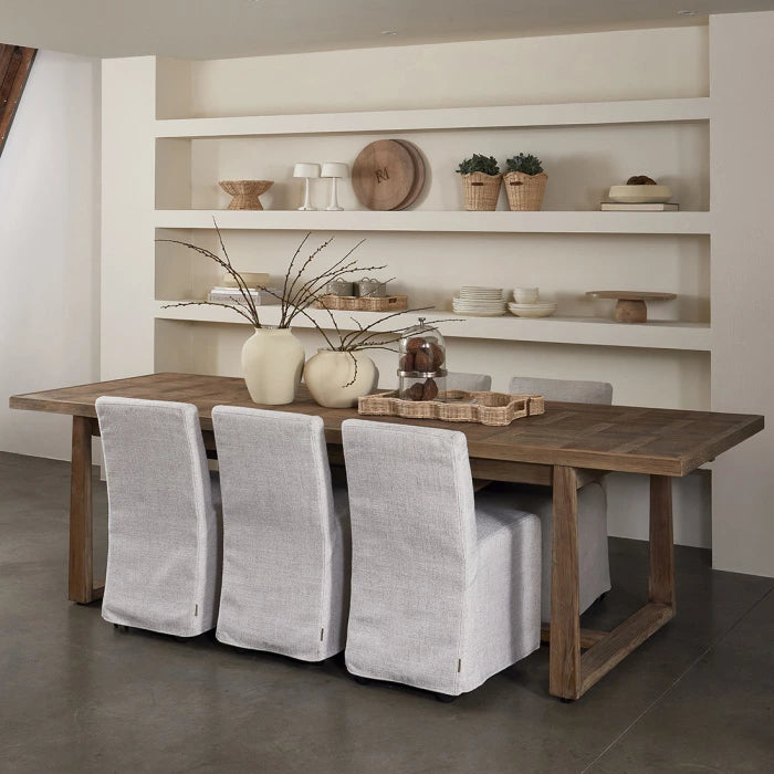 TABLE DE SALLE À MANGER EN CHÊNE AVEC ALLONGES INTÉGRÉES