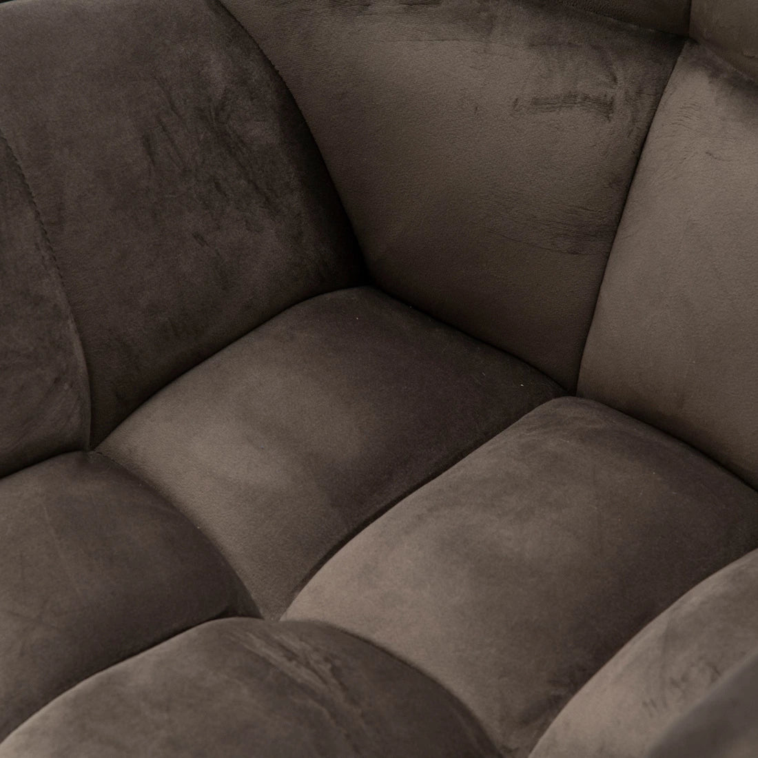 CHAISE EN VELOURS GRIS TAUPE PIEDS MÉTAL NOIR