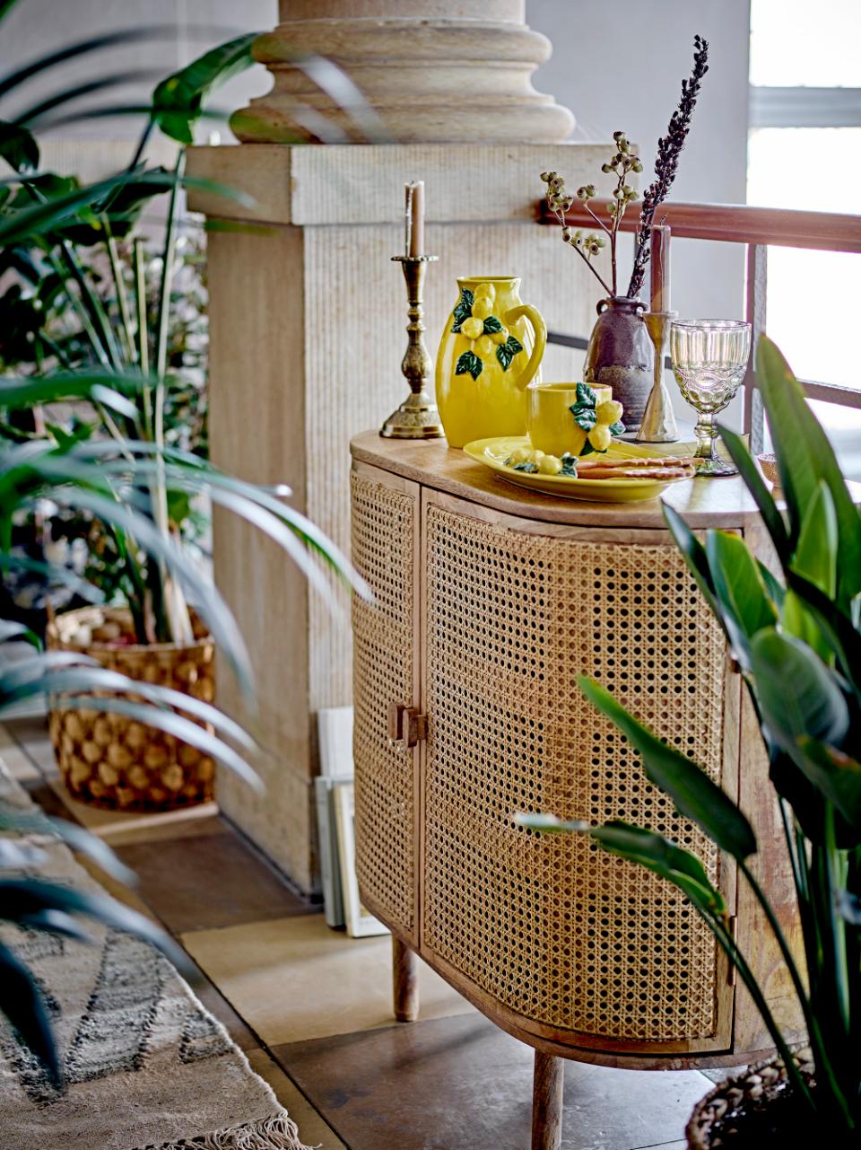 PLAT JAUNE AVEC CITRONS