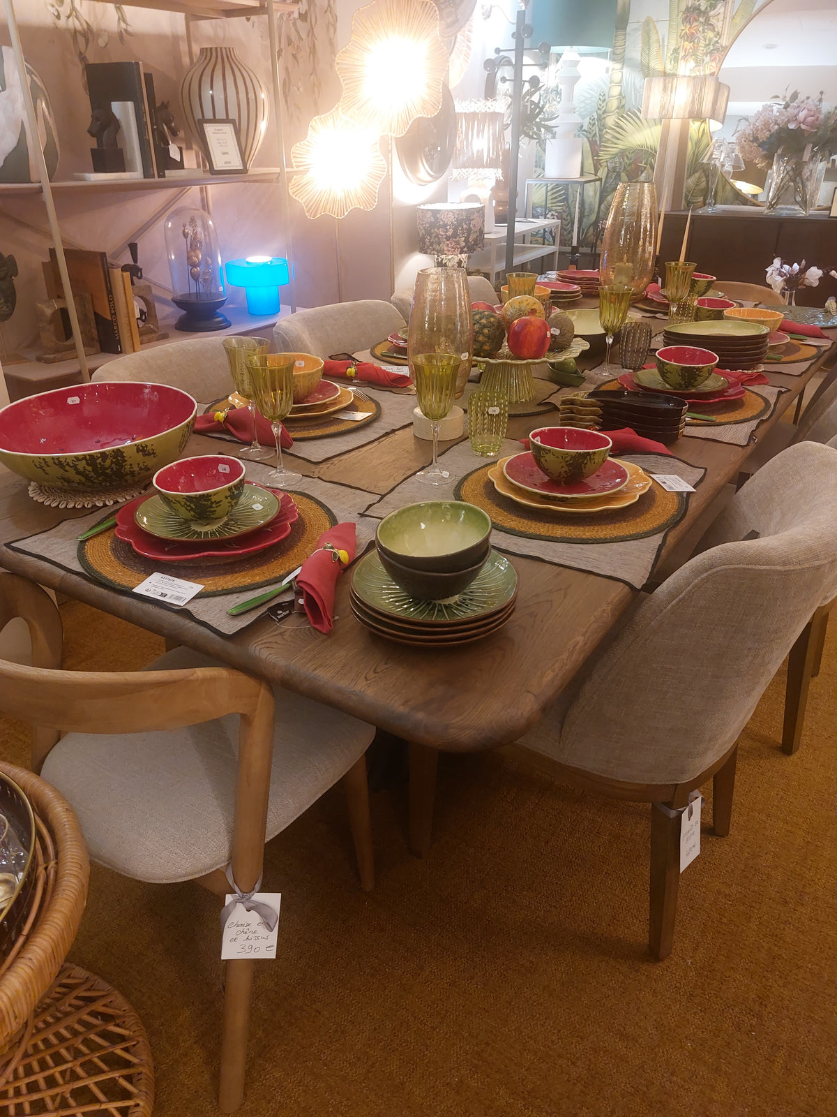 Table de salle à manger en chêne pied en métal bronze